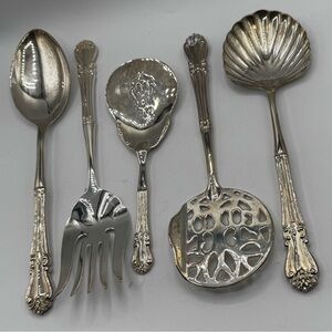 Vintage 70/80s Silver-plate 5 Piece Ornate Serving Set Shell Handle